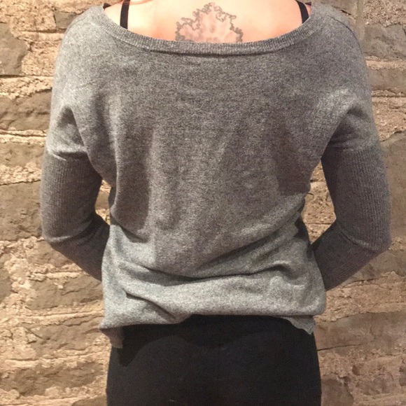 3 FOR $30 American Eagle 🦅 soft comfy longsleeve - Picture 2 of 4